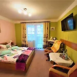 Aga - Komfortowe Pokoje Z Lazienkami - Aneks Kuchenny - Doskonala Lokalizacja Blisko Centrum - Parking W Cenie Pobytu - Zapraszamy!